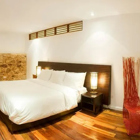 Amazing Suite In Casco Antiguo